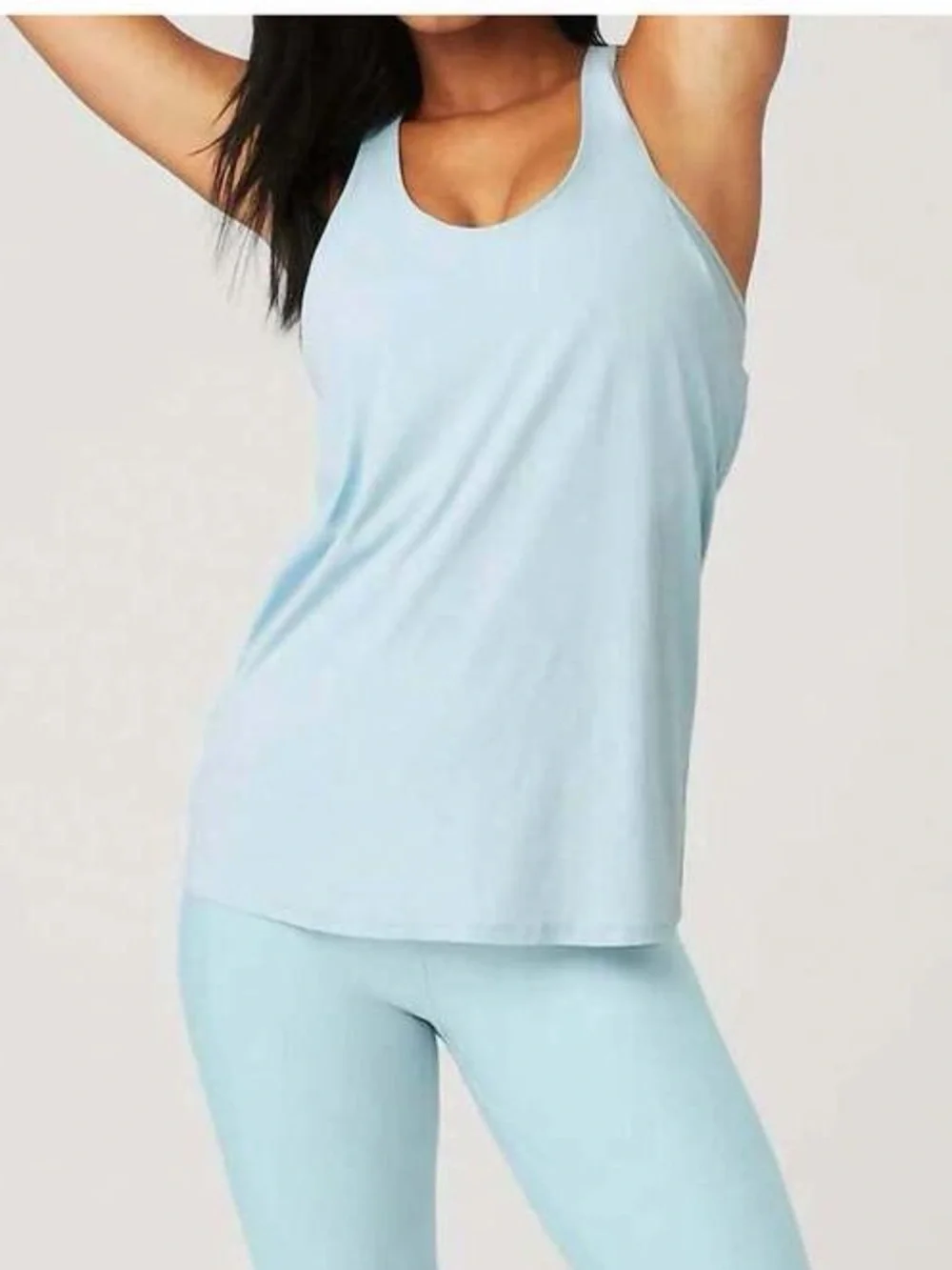 ALO Yoga soft breathable